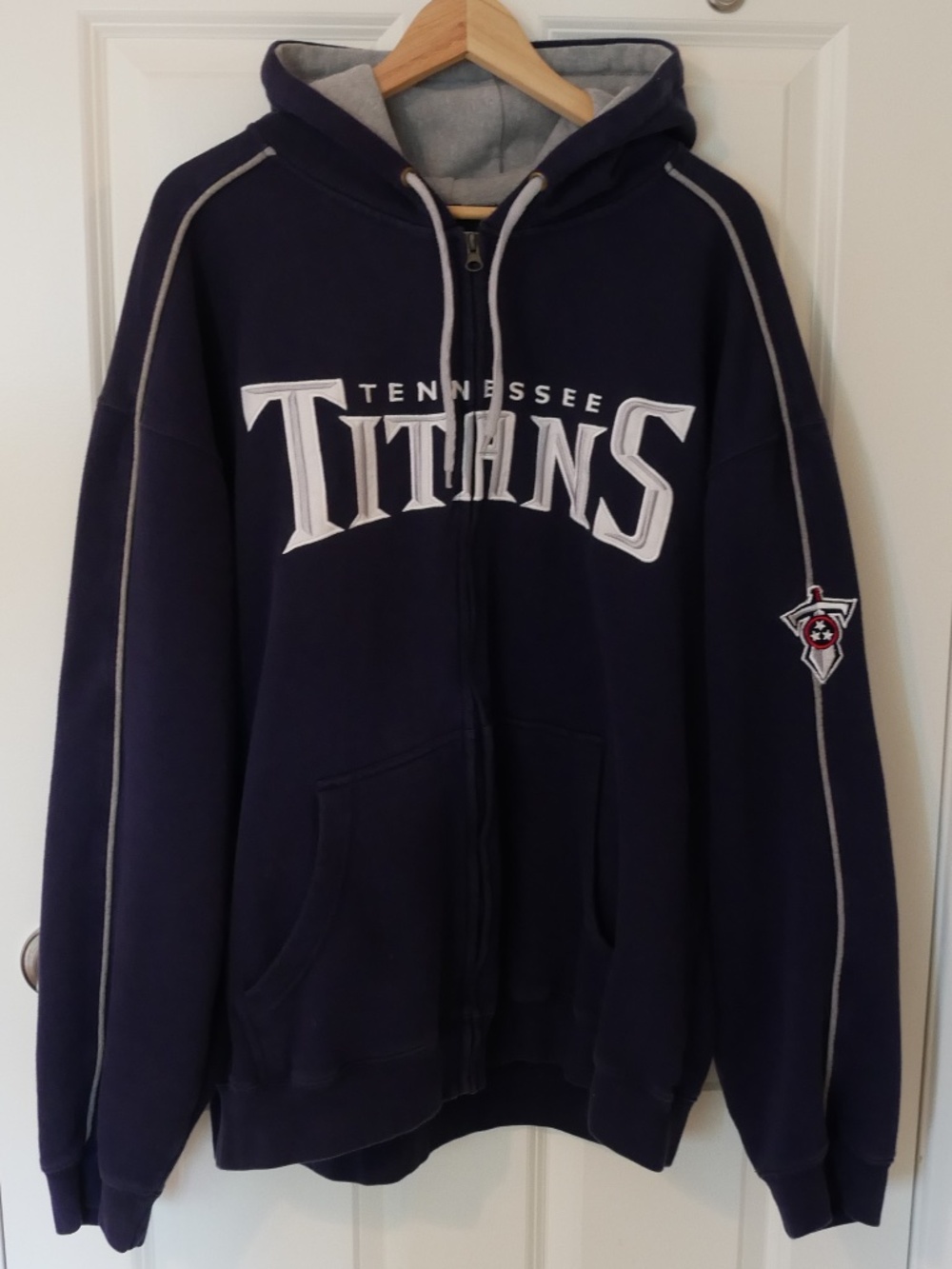 NFL Mens Team Apparel 'Tennessee Titans' Zip-Up Hoodie~